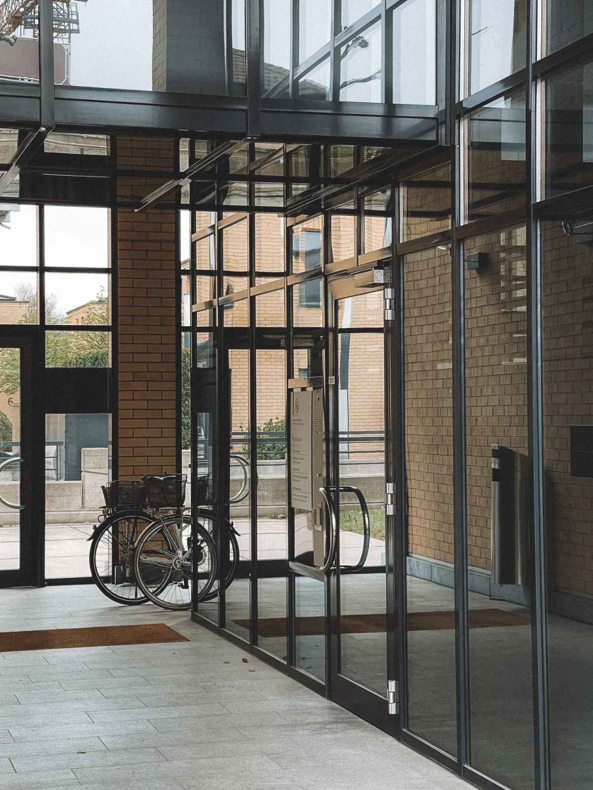 commercial aluminium windows and doors